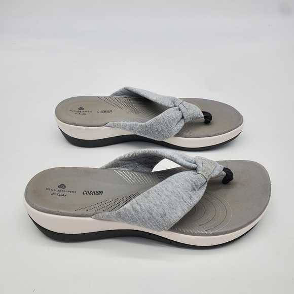 Cloudsteppers by Clarks Shoes Women's 8 Arla Glison Thong Sandals Gray White - Picture 7 of 12